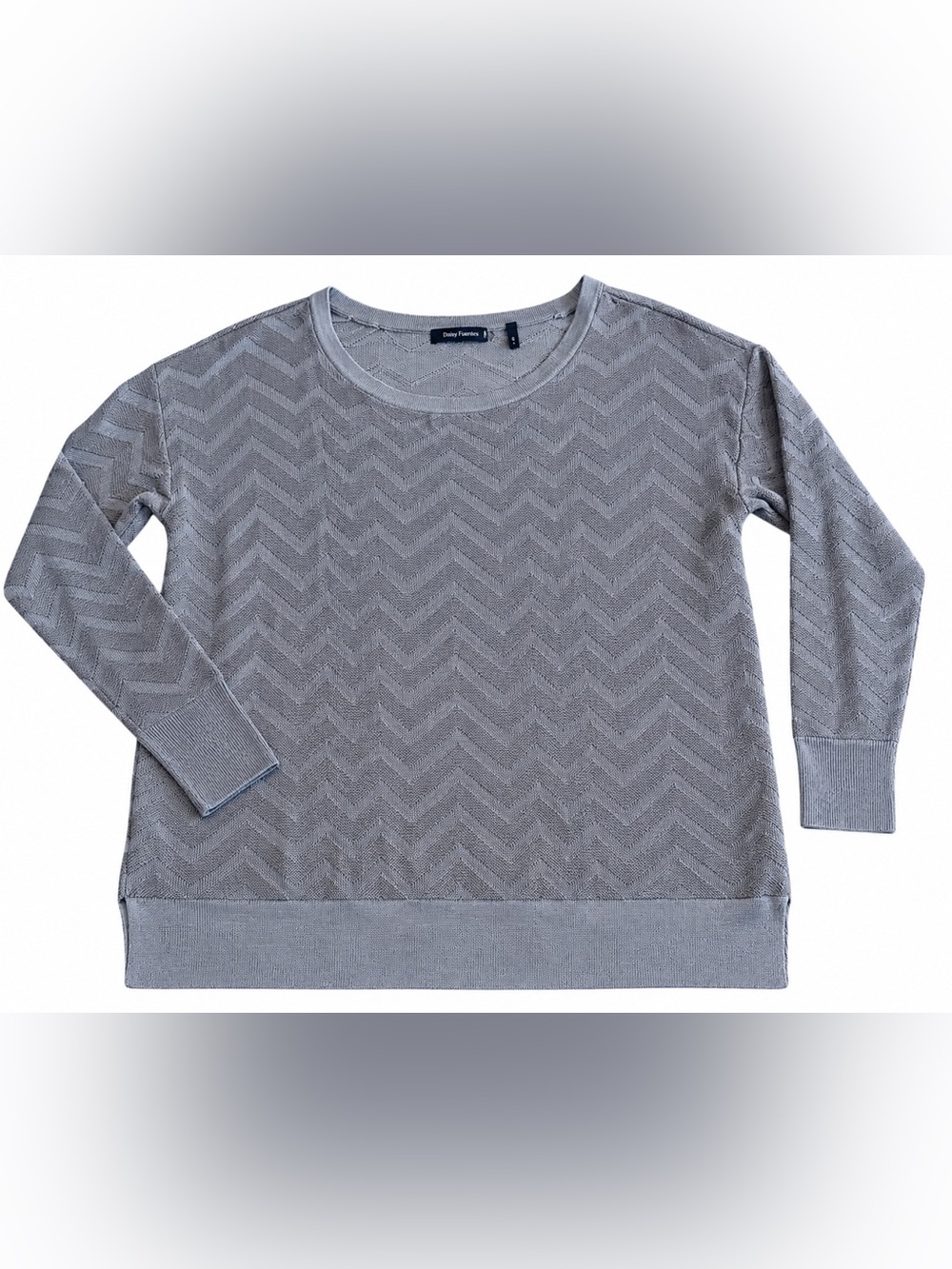 Daisy Fuentes gently worn gray sweater